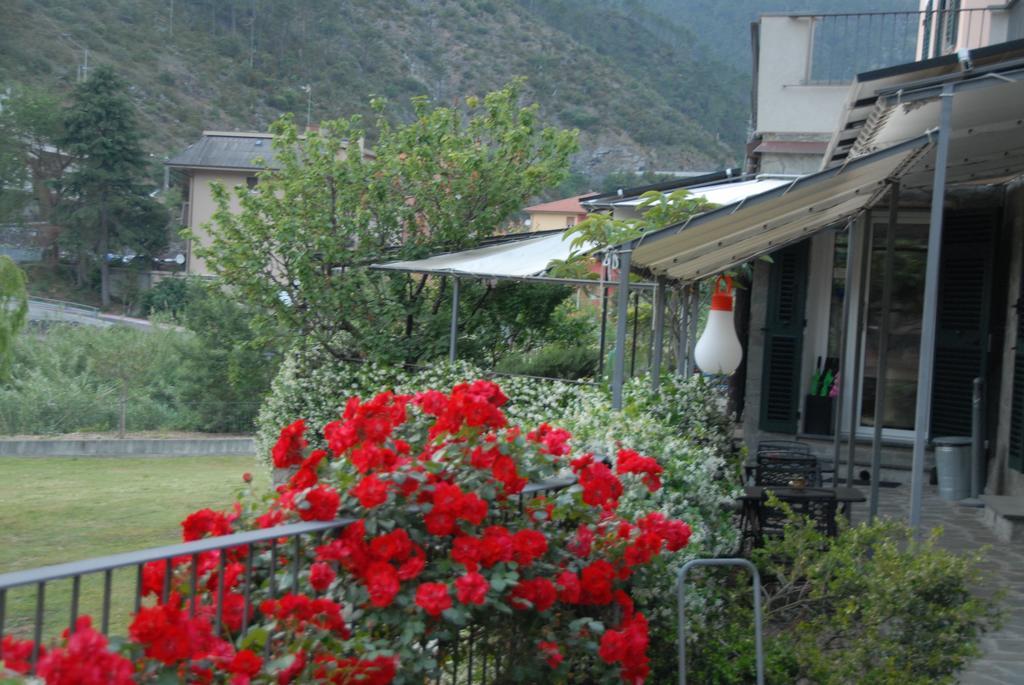 كاسارزا ليغير B&B Villa Luisa المظهر الخارجي الصورة